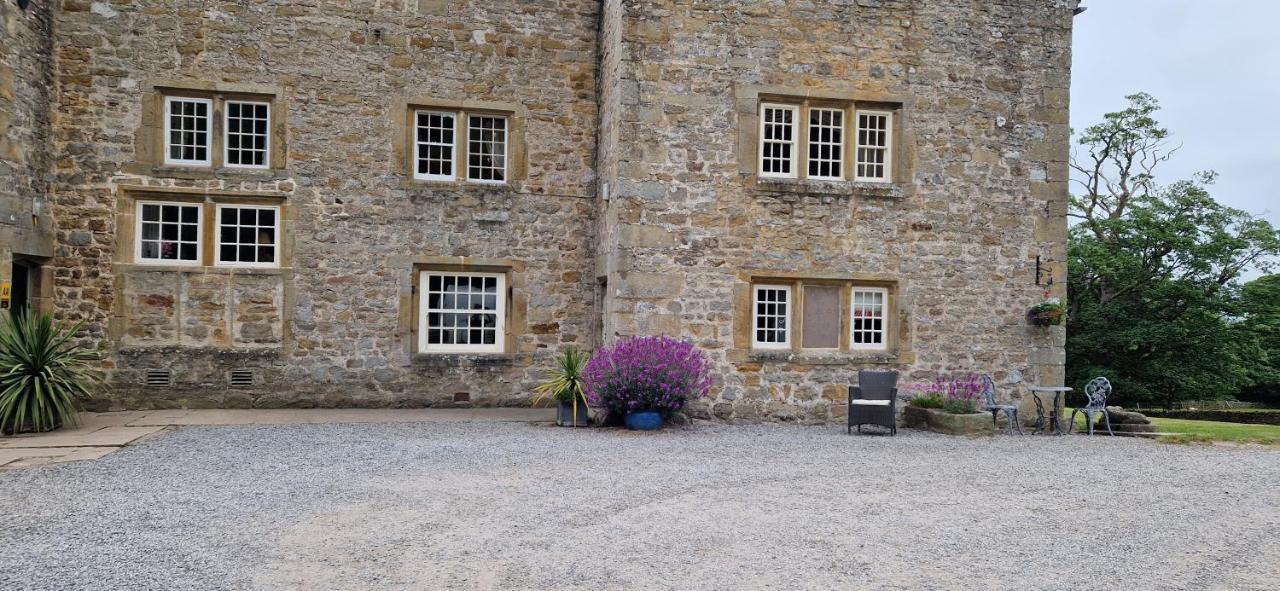Braithwaite Hall Apartment East Witton Esterno foto